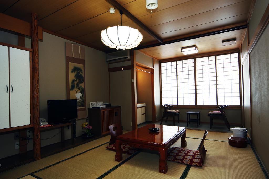 Ryokan Seizan-So Kaminoyama Luaran gambar